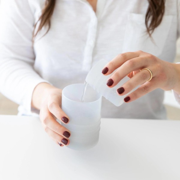 Siliconen beker met rietje en deksel - Grey Jelly