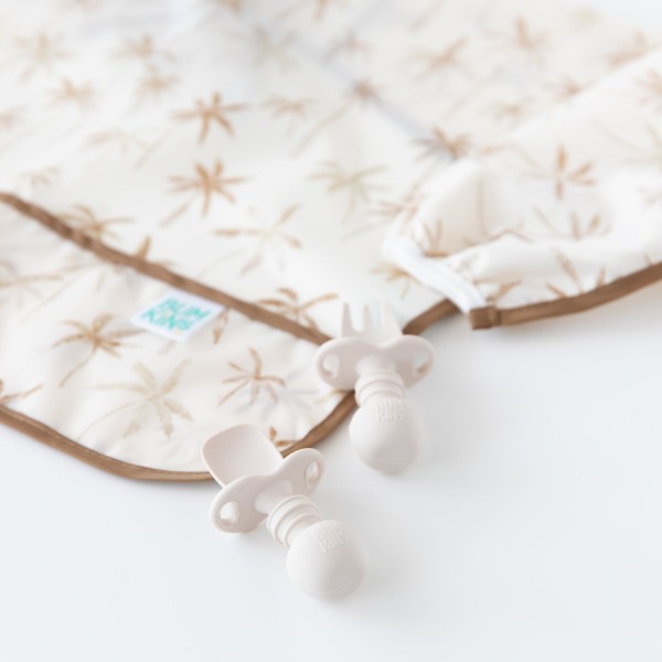 Sleeved bib - Palm Daze