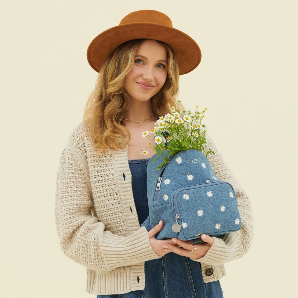 Everyday Mini - Denim & Daisies