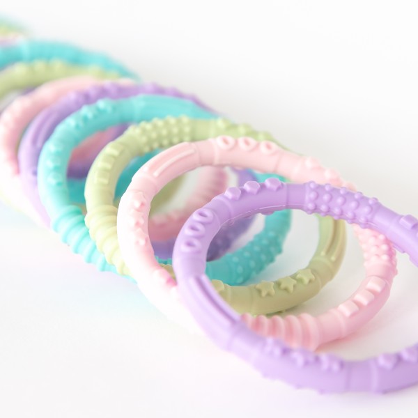 Second chance (no original packaging) - Silicone teething rings (4 pack) - Spring