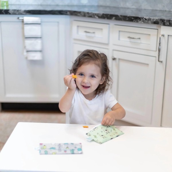 Second Chance (No Original Packaging) - Reusable Snack Bag - Small (2 pack) - Cacti & Llamas