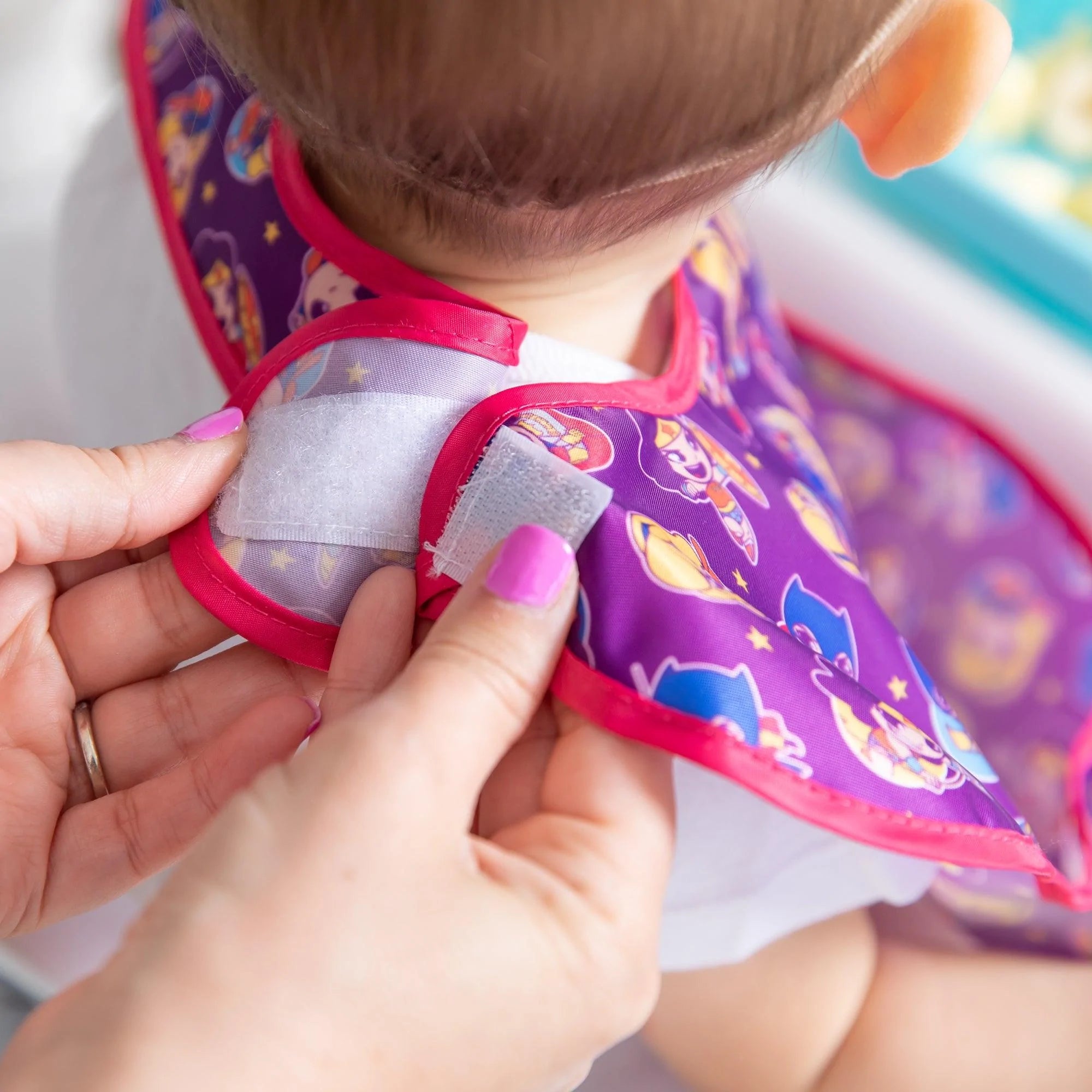 SuperBib® Babero para Bebés (3 paquete) - Super Friends Move Over