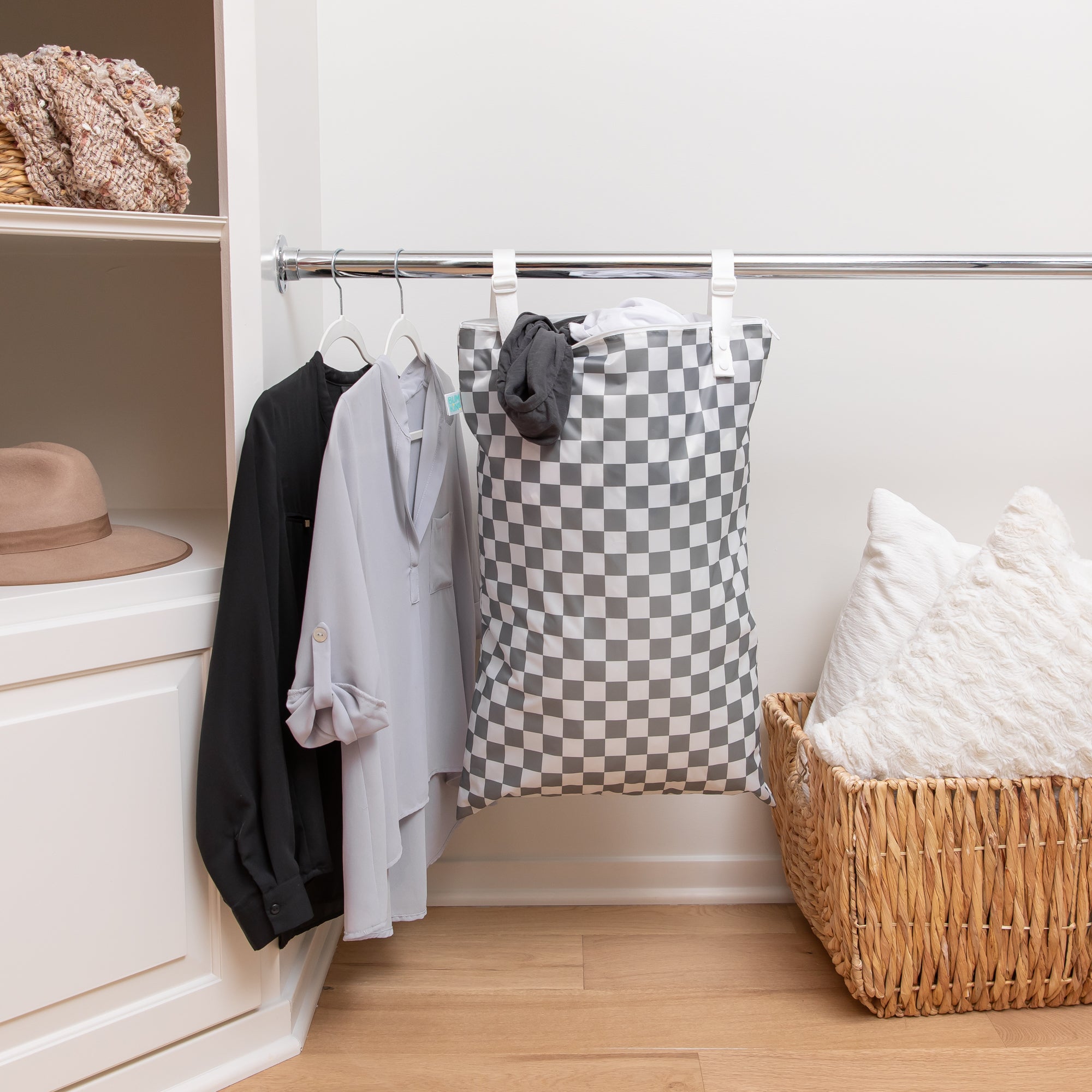 Extra large wet bag - Charcoal Check