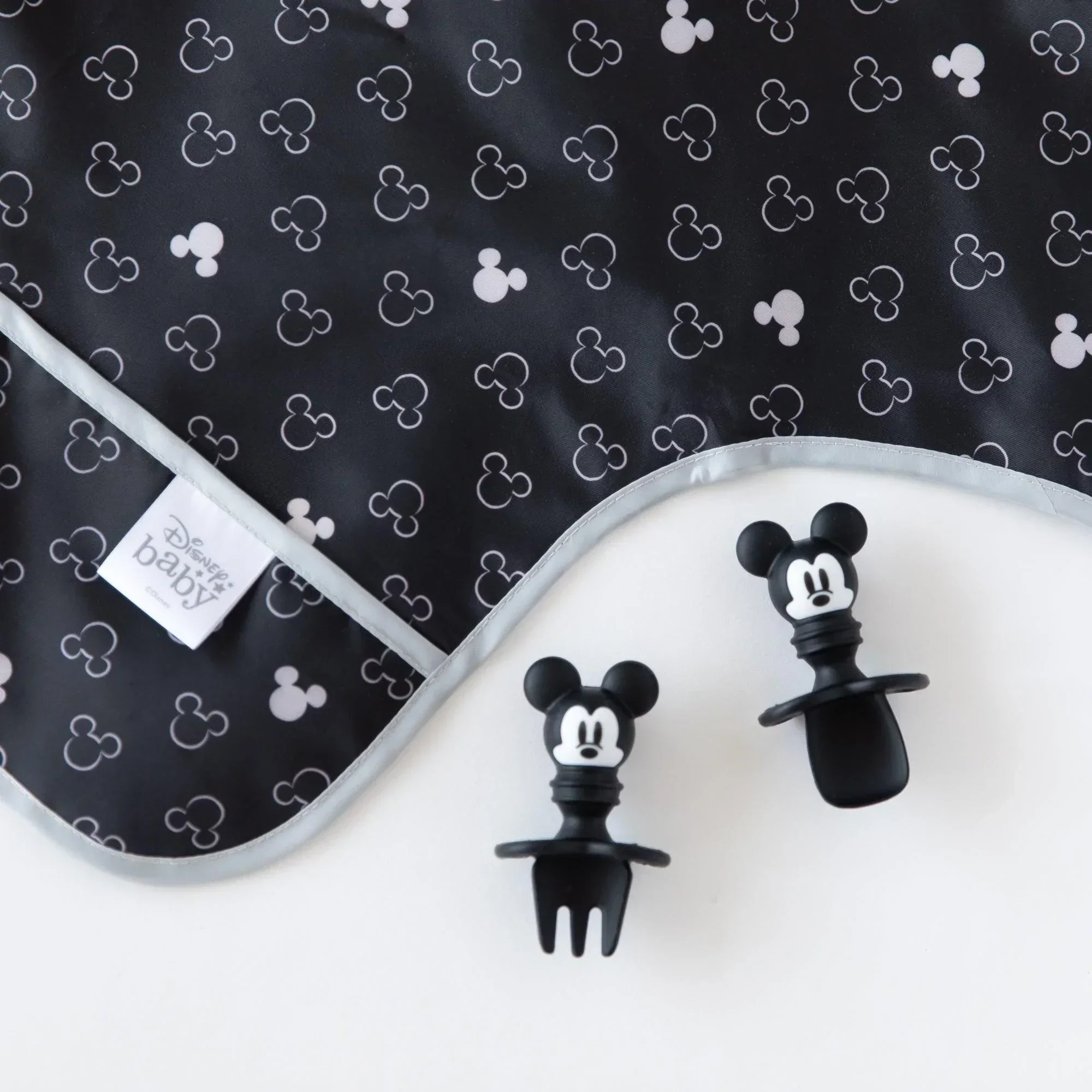 Second Chance (No Original Packaging) - Sleeved Bib - Disney Mickey Mouse - Icon Black + White