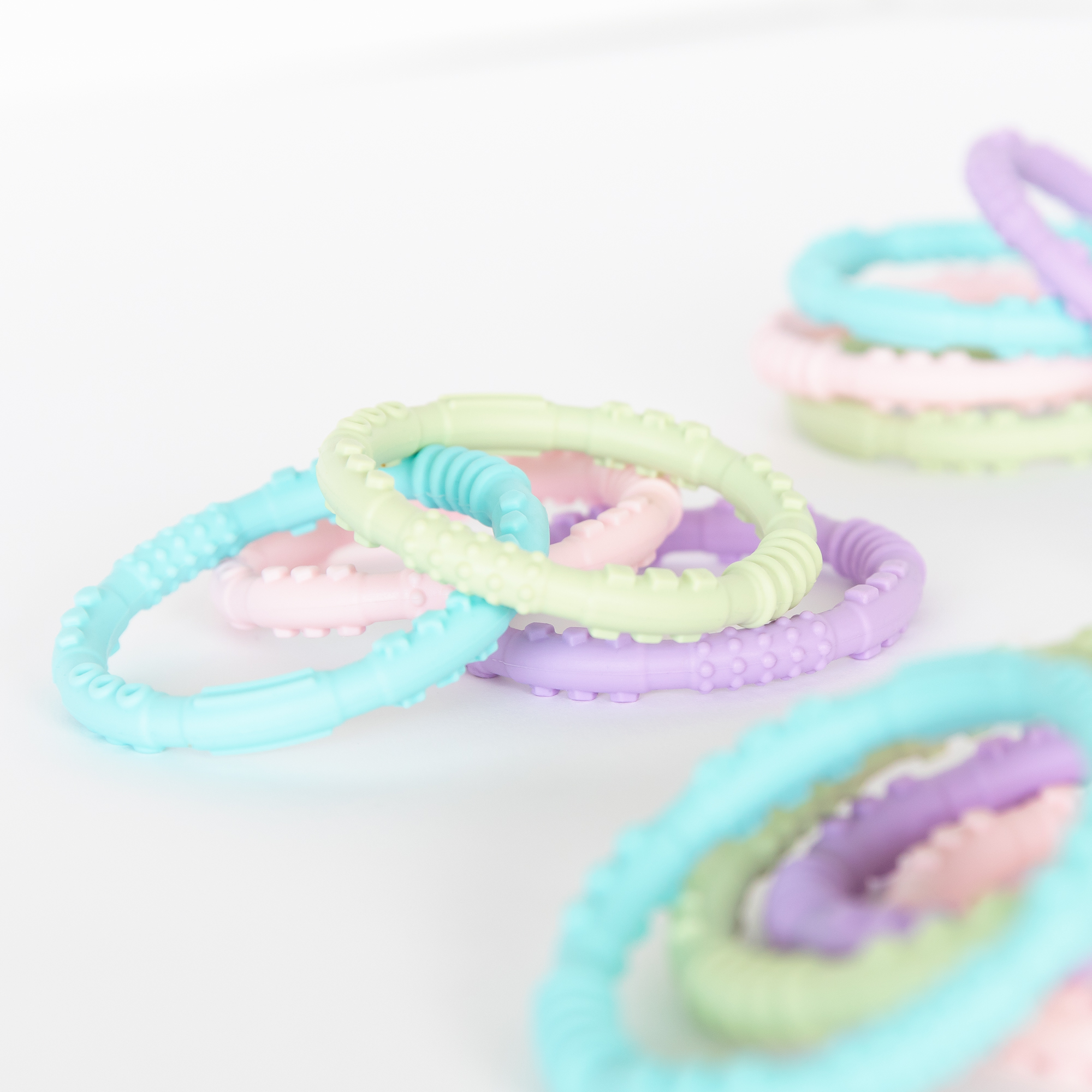 Second chance (no original packaging) - Silicone teething rings (4 pack) - Spring