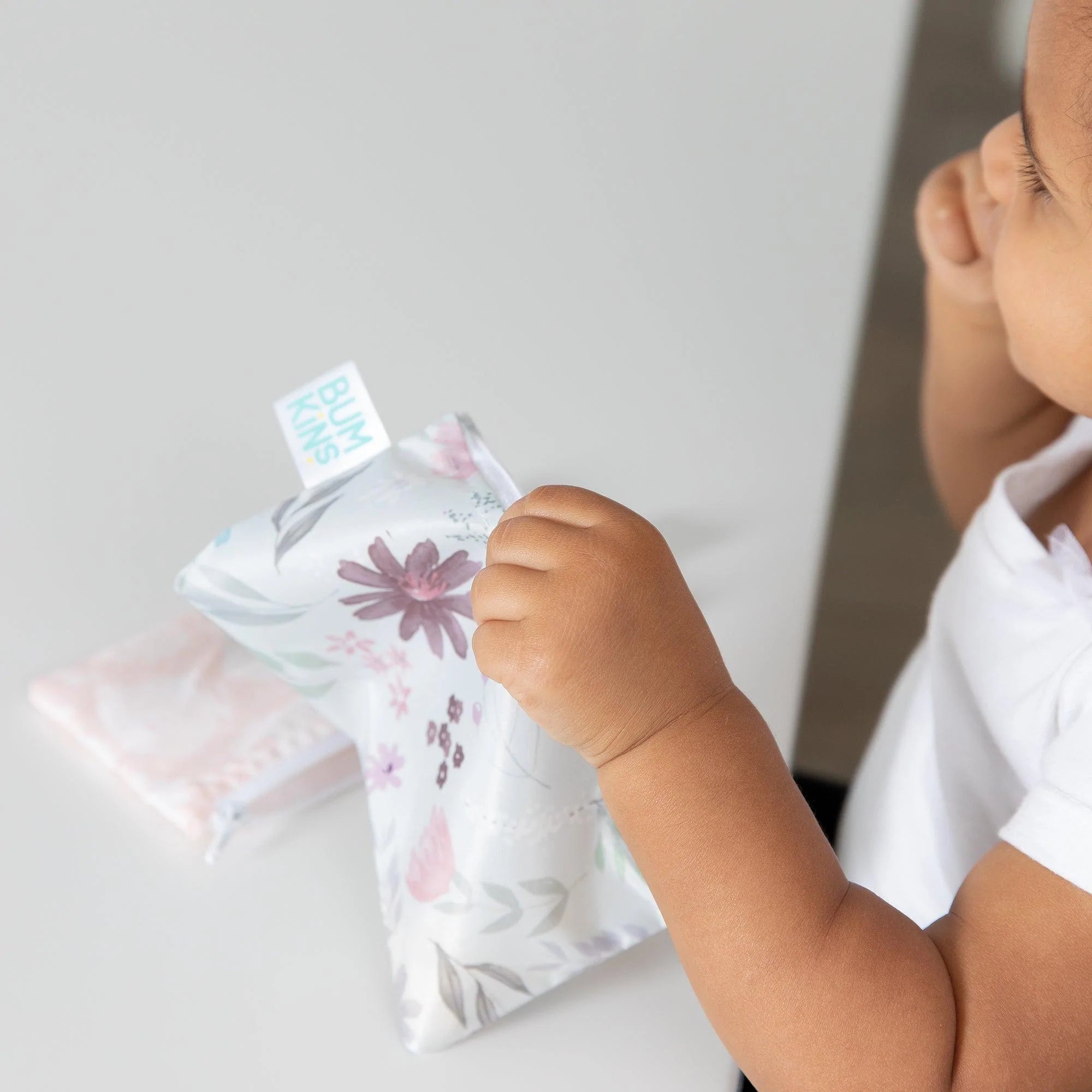 Second chance (no original packaging) - Reusable snack bag - Small (2 pack) - Floral & Lace